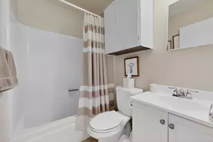 1306 Lawnmont Dr, Round Rock, TX 78664 - Photo 24