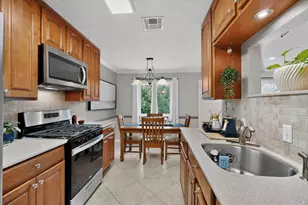 1306 Lawnmont Dr, Round Rock, TX 78664 - Photo 12