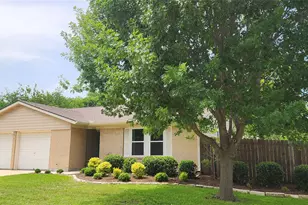 1306 Lawnmont Dr, Round Rock, TX 78664 - Photo 4