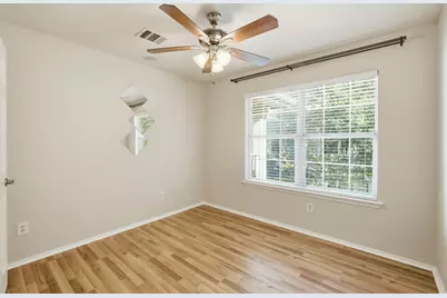 1900 Scofield Ridge Parkway #203, Austin, TX 78727 - Photo 20