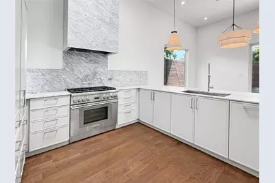 127 Frederick, Austin, TX 78704 - Photo 2