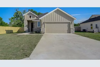 117 Callie Street, Smithville, TX 78957 - Photo 1