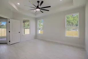 117 Callie St, Smithville, TX 78957 - Photo 22