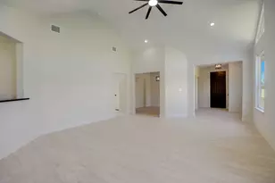 117 Callie St, Smithville, TX 78957 - Photo 12