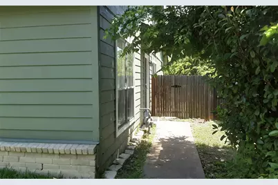 1204 Orchard Park Circle, Pflugerville, TX 78660 - Photo 2