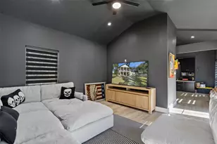 310 Saddle Blanket Dr, Dripping Springs, TX 78620 - Photo 34