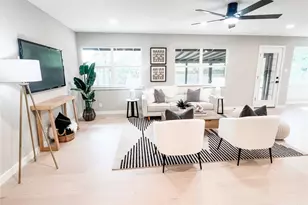 2007 Matthews Ln, Austin, TX 78745 - Photo 8