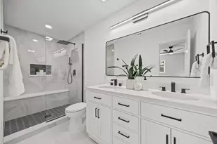 2007 Matthews Ln, Austin, TX 78745 - Photo 22