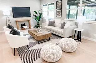 2007 Matthews Ln, Austin, TX 78745 - Photo 10