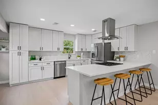 2007 Matthews Ln, Austin, TX 78745 - Photo 12