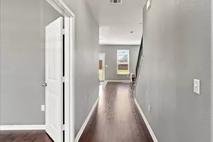 412 Alsatian Ln, Leander, TX 78641 - Photo 8