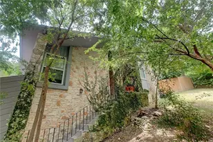 2911 Kassarine Pass, Austin, TX 78704 - Photo 2