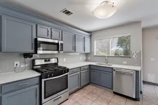 8001 Brienne Dr, Round Rock, TX 78681 - Photo 10