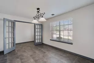 8001 Brienne Dr, Round Rock, TX 78681 - Photo 16