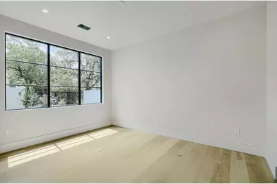 1104 Maufrais Street, Austin, TX 78703 - Photo 16