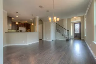 405 S Meadowlark St, Lakeway, TX 78734 - Photo 10