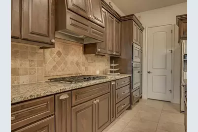 12912 Schleicher Trail, Austin, TX 78732 - Photo 18
