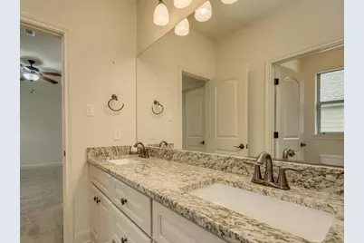 12912 Schleicher Trail, Austin, TX 78732 - Photo 32