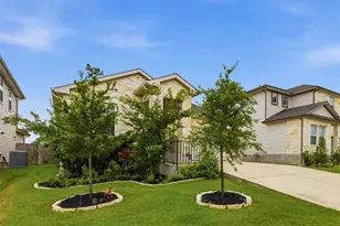 144 El Capitan Loop, Dripping Springs, TX 78620 - Photo 18
