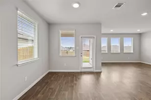 173 Frostweed Dr, Kyle, TX 78640 - Photo 18