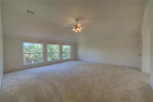 11209 Woodland Hills Trail, Austin, TX 78732 - Photo 16