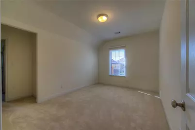 11209 Woodland Hills Trail, Austin, TX 78732 - Photo 12