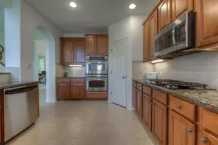 11209 Woodland Hills Trail, Austin, TX 78732 - Photo 8