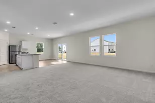 333 Sieders St, Taylor, TX 76574 - Photo 8