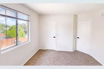 13800 Spring Heath Road, Pflugerville, TX 78660 - Photo 10