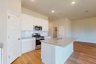 4508 Beacon Bay Dr, Austin, TX 78747 - Photo 10