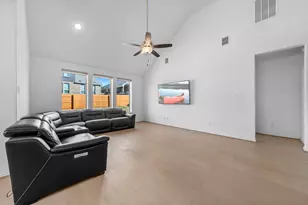 520 Landing Ln, Leander, TX 78641 - Photo 12