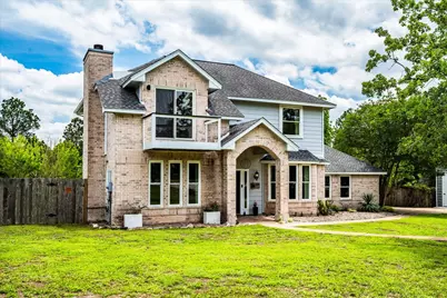 171 N Pin Oak Crossing, Elgin, TX 78621 - Photo 1