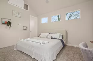 1105 S Meadows Dr, Austin, TX 78758 - Photo 2