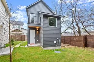 1105 S Meadows Dr, Austin, TX 78758 - Photo 12