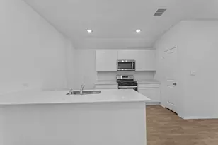 320 Nizao Ln, Bastrop, TX 78602 - Photo 10