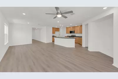 200 Colonel McNally Loop, Jarrell, TX 76537 - Photo 4