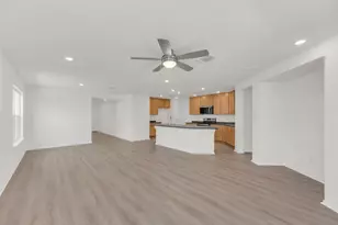 200 Colonel McNally Loop, Jarrell, TX 76537 - Photo 4