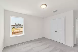 200 Colonel McNally Loop, Jarrell, TX 76537 - Photo 32