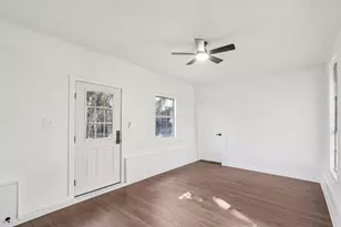 385 Alta Vista Dr, Bastrop, TX 78602 - Photo 32