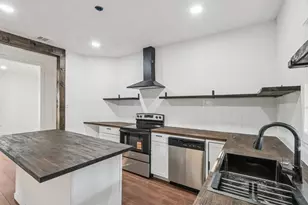 385 Alta Vista Dr, Bastrop, TX 78602 - Photo 10