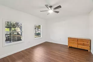 385 Alta Vista Dr, Bastrop, TX 78602 - Photo 18