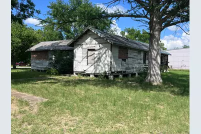 241 N Lucy Street, Bartlett, TX 76511 - Photo 4