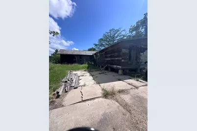 241 N Lucy Street, Bartlett, TX 76511 - Photo 1