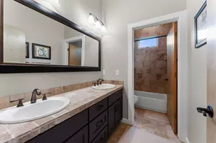 1609 W 8th St, Austin, TX 78703 - Photo 24