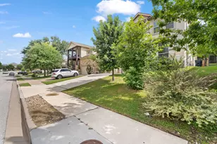 180 Santa Maria St, Georgetown, TX 78628 - Photo 34