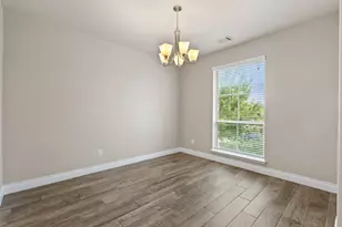 180 Santa Maria St, Georgetown, TX 78628 - Photo 8