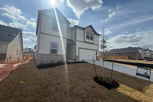 4521 Bridal Veil Dr, Austin, TX 78747 - Photo 2