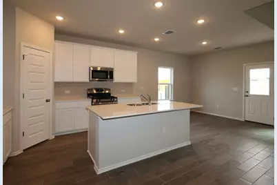 4521 Bridal Veil Drive, Austin, TX 78747 - Photo 10