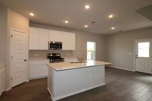 4521 Bridal Veil Dr, Austin, TX 78747 - Photo 10