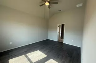 4521 Bridal Veil Dr, Austin, TX 78747 - Photo 12